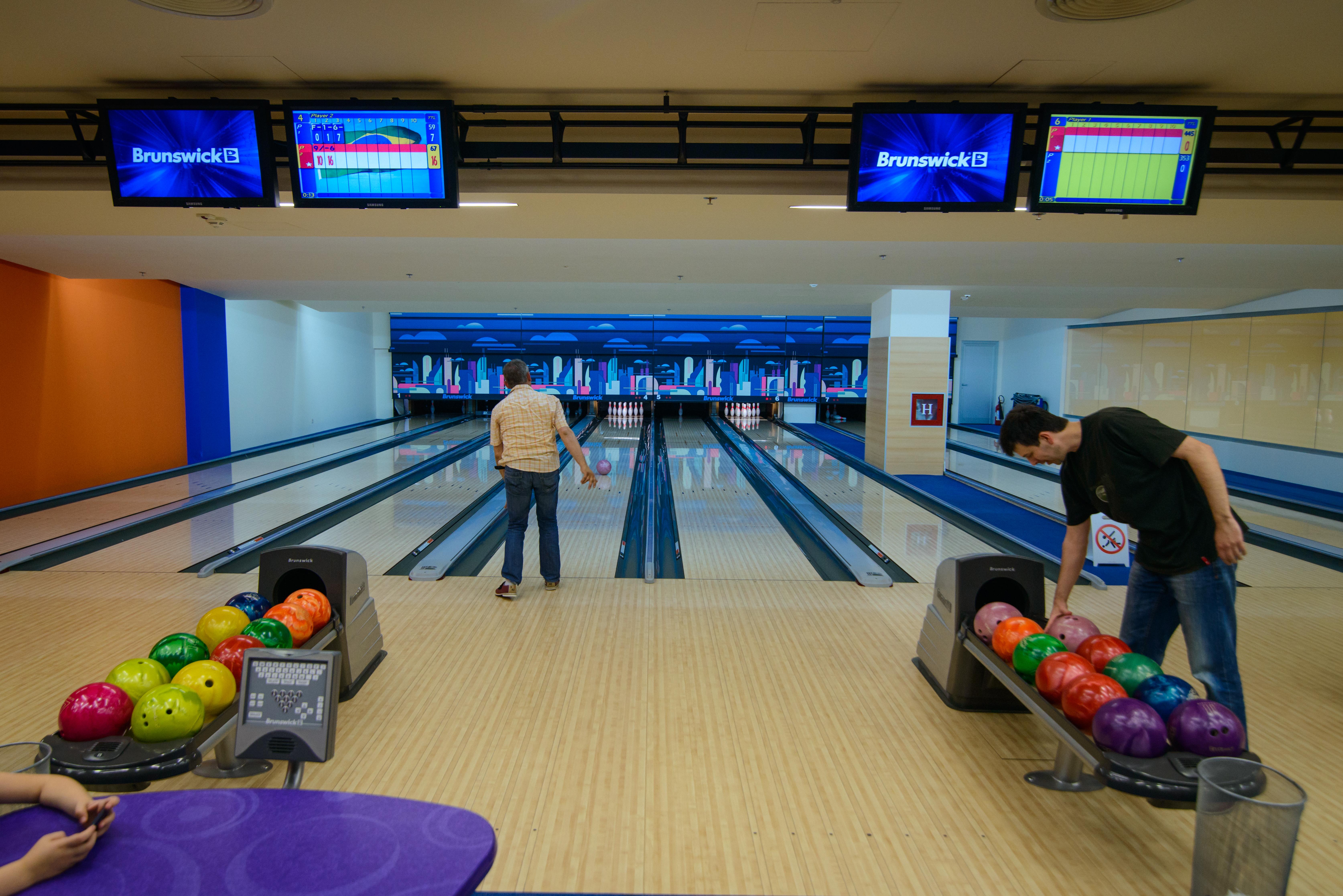 Hotel Mepas Mostar Exterior foto Bowling at the SM Mall of Asia