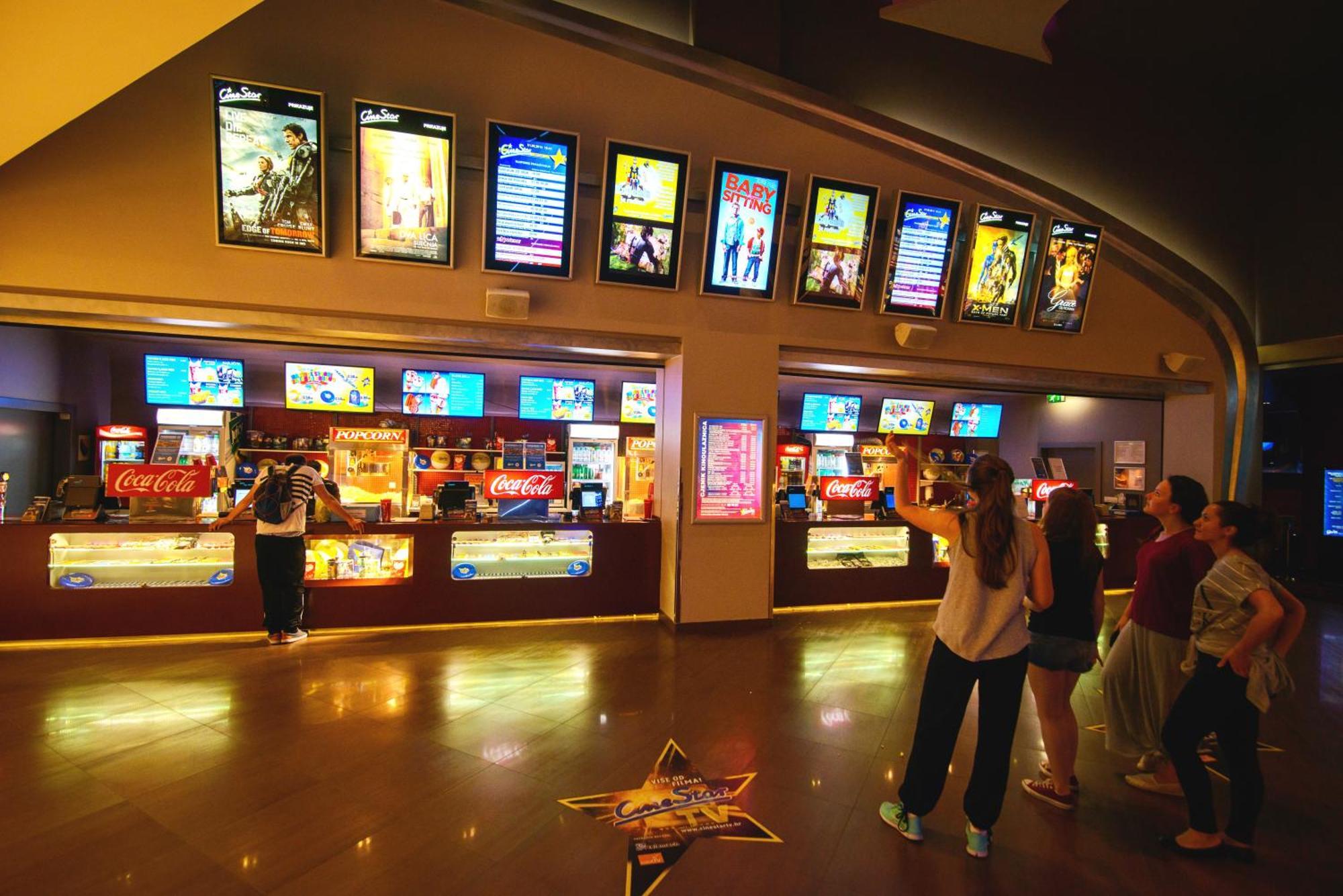 Hotel Mepas Mostar Exterior foto The concession stand at a movie theater